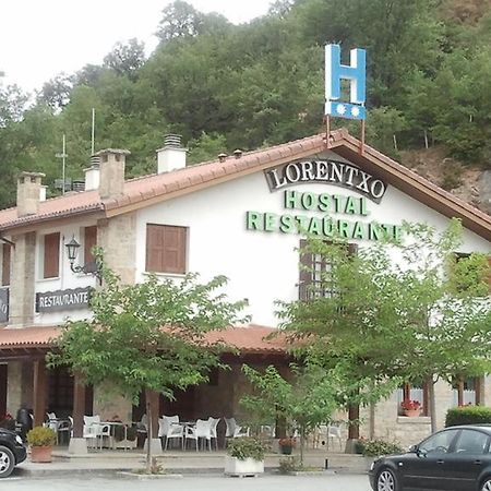 Hostal Lorentxo Olave Exteriör bild